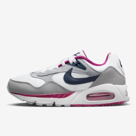 Nike Shoes - Nike Women's Air Max Correlate Sneakers